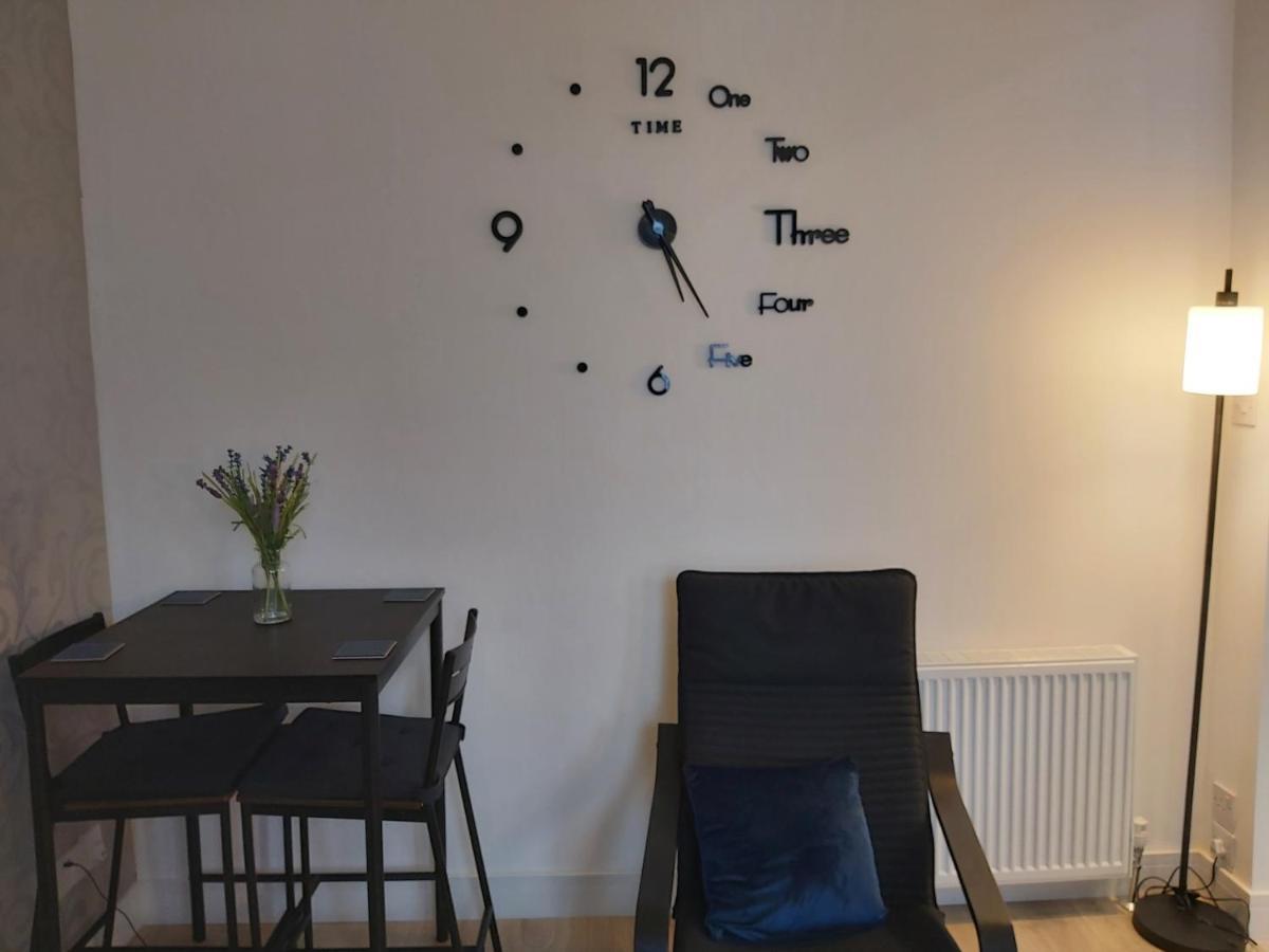 One Bedroom Flat, Very Close To Town Center. Oban Kültér fotó