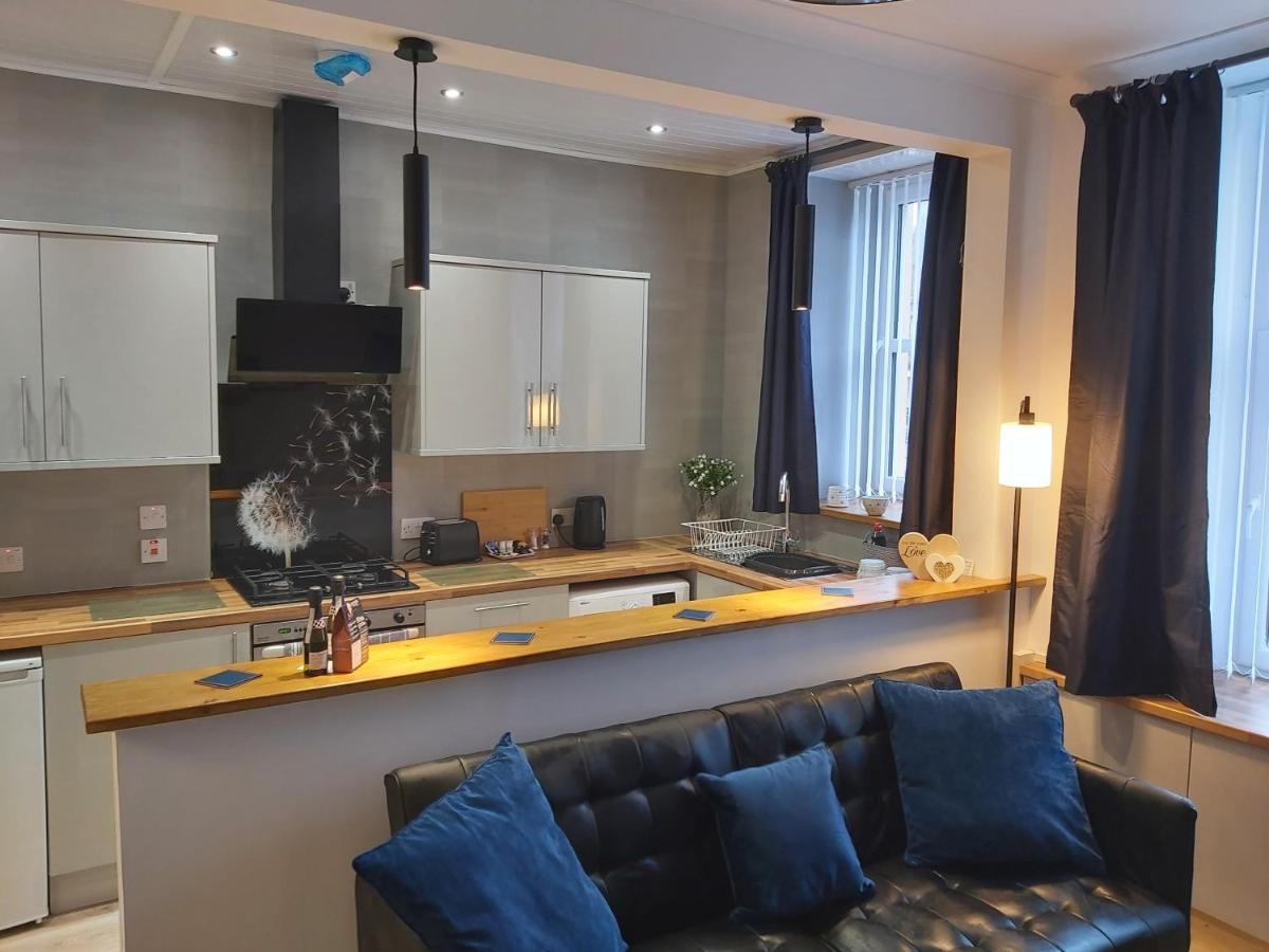 One Bedroom Flat, Very Close To Town Center. Oban Kültér fotó