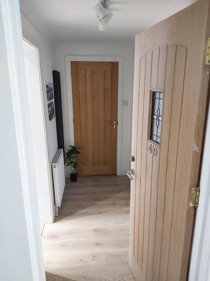 One Bedroom Flat, Very Close To Town Center. Oban Kültér fotó